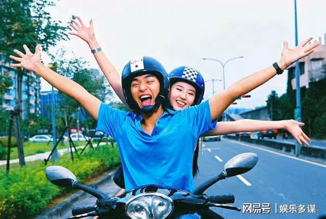 劉亦菲只愛宋承憲,大女生感情觀不輸黃亦玫,嚮往一起成長的愛情