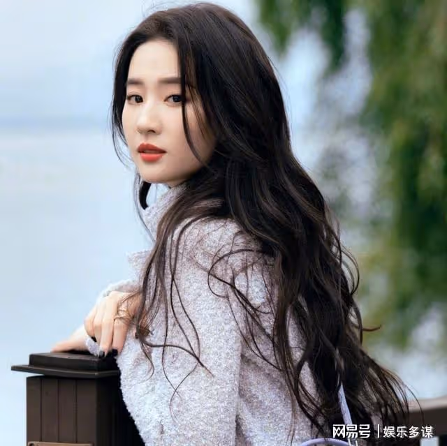 劉亦菲只愛宋承憲,大女生感情觀不輸黃亦玫,嚮往一起成長的愛情