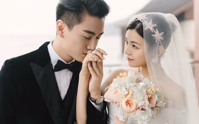 陳妍希婚戒搶眼,細節顯露幸福婚姻,無聲回應感情傳聞