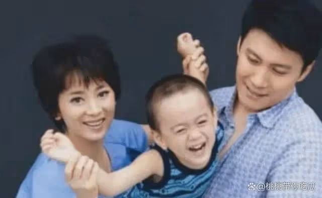 她是最乾淨的女演員,與小丈夫結婚18年零緋聞,把婆婆當親媽對待