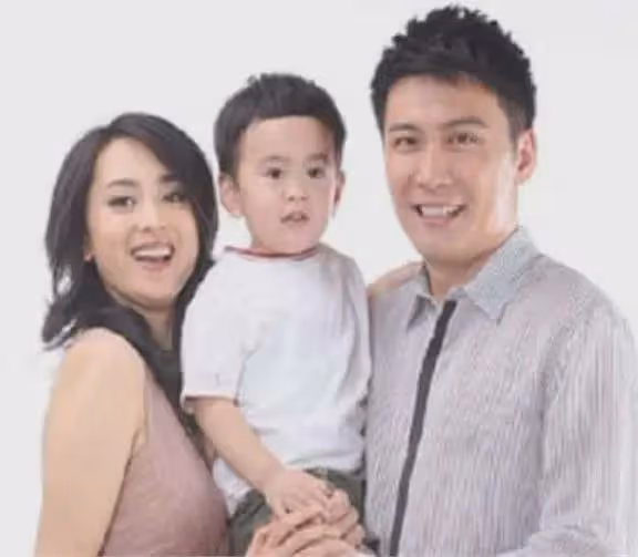 她是最乾淨的女演員,與小丈夫結婚18年零緋聞,把婆婆當親媽對待