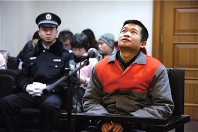 回顧:北京20歲小伙因恨殺害繼母,被判無期後卻說:監獄更像家