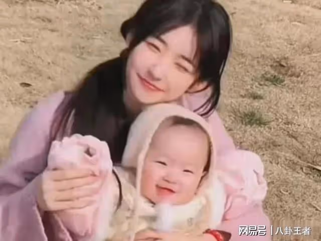 王健林才接走孫女!王思聰的私生子又來了,各路網紅帶娃認祖歸宗