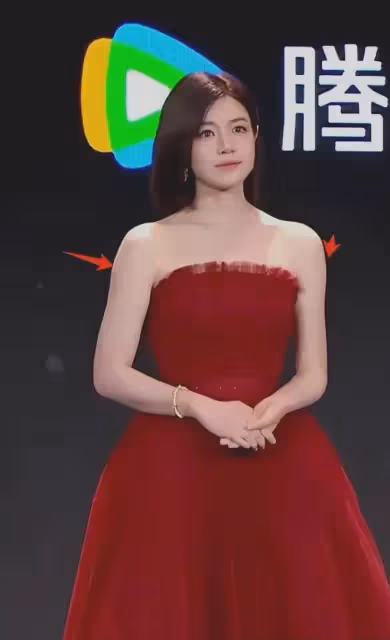 陳妍希亮相紅毯仍戴婚戒,本人現場狀態超好,婚變風波後猛拼事業