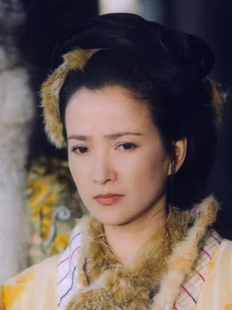 新射鵰:包惜弱像村姑,這顏值能讓王爺痴迷?何晴版才是真絕色!