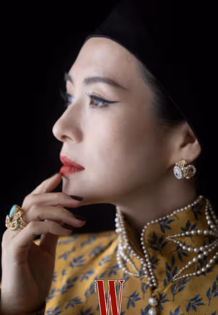 45歲章子怡最新大片,無濾鏡展示真實容貌,「媽生臉」又美又抗老
