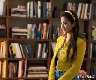 打了胡歌的臉？劉亦菲從被罵「假」到再戰封神，僅用了一個姿勢