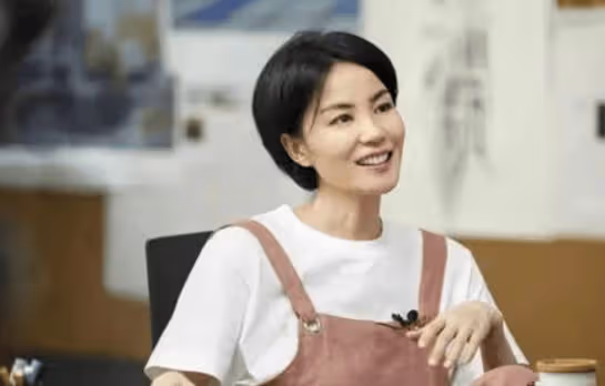 為了報復謝霆鋒?王菲秘密生下「三胎」女兒,網友:何必作踐自己