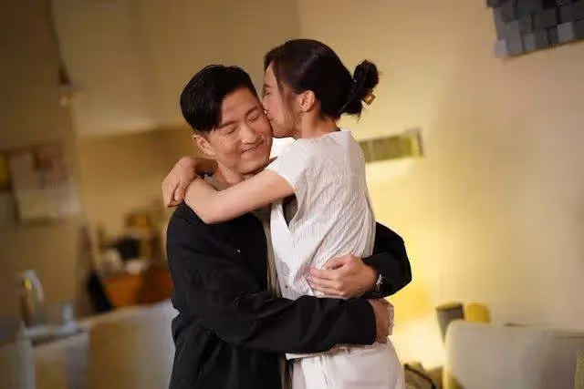 TVB港姐新劇與視帝演情侶，因《新聞女王》內心戲被監製看好