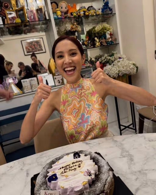 TVB視帝妻子陳凱琳獲好友慶生！兩夫妻到麗江度假，女方拒生四胎