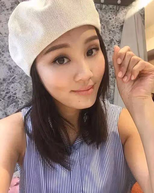 TVB離巢小花曝幫同事背黑鍋，並非遲到被雪藏，遲到的是另一位藝人