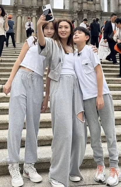TVB視帝陳山聰突陷女星婚變輿論,被指與女方熊抱,本尊現身回應