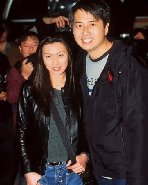 TVB視帝陳山聰突陷女星婚變輿論,被指與女方熊抱,本尊現身回應