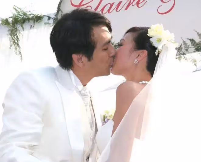 聽聞女星離婚感突然!TVB視帝傳當年被女方狂親激怒新郎,本人開腔回應