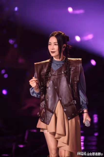 《歌手2024》大爆冷那英排名墊底!張遠說錯話得罪網友被罵背刺哥