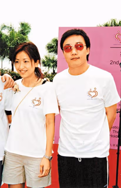 接連出事!陳奕迅腮骨骨裂縫30針,太太也入院做手術!