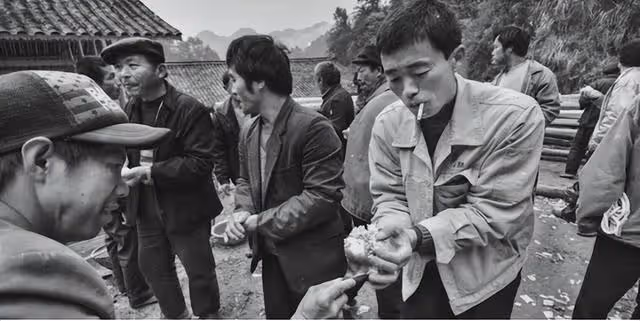 1999年四川「媳燉婆案」:將婆婆燉成「肉湯」,一家人吃不出來