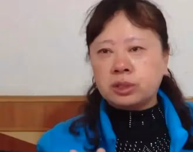 回顧:保姆為拆遷款嫁老頭,丈夫剛死喜笑顏開,翻開房產證後崩潰