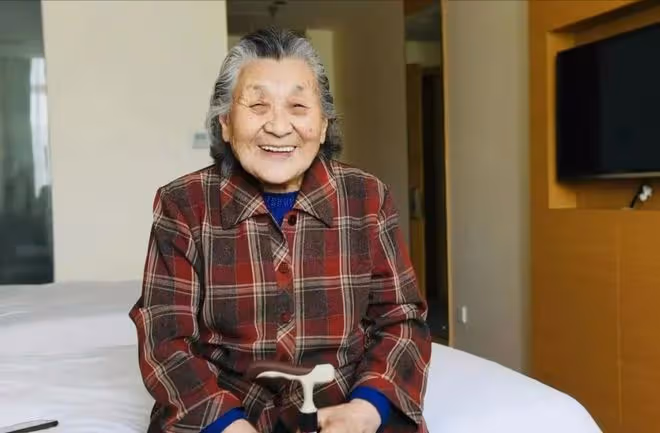 回顧:新型養老方式「酒店養老」,90歲奶奶親自體驗後,不想走了