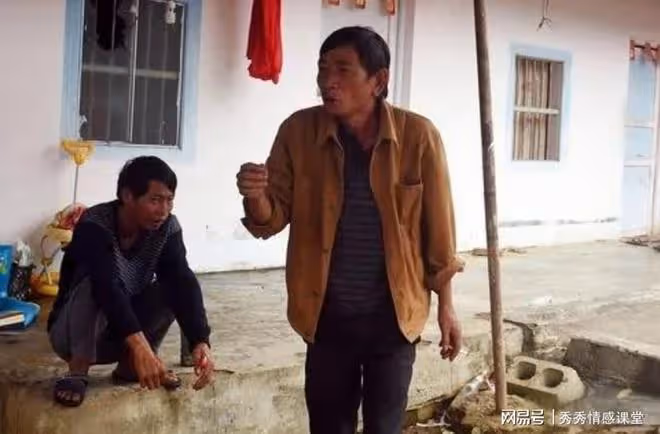 剛出獄的同學對我有一飯之恩，借給他三萬元，沒想到救了兩家人