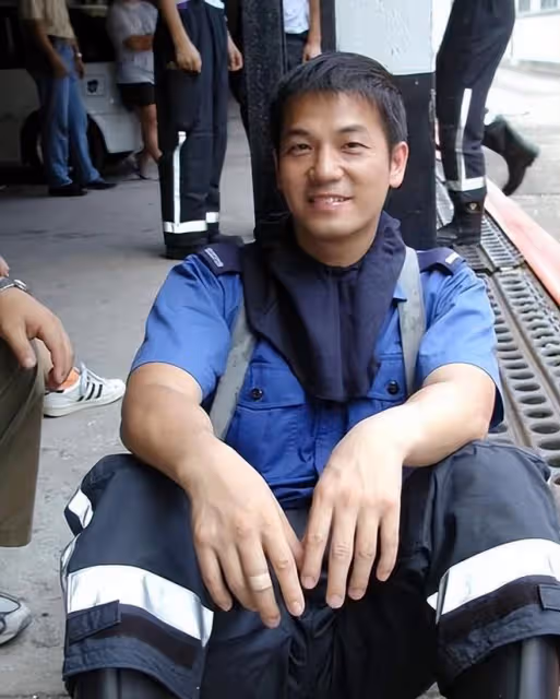 炸裂!61歲港星轉行當狗仔?曝圈內重口味大瓜,曾當紅片酬500萬
