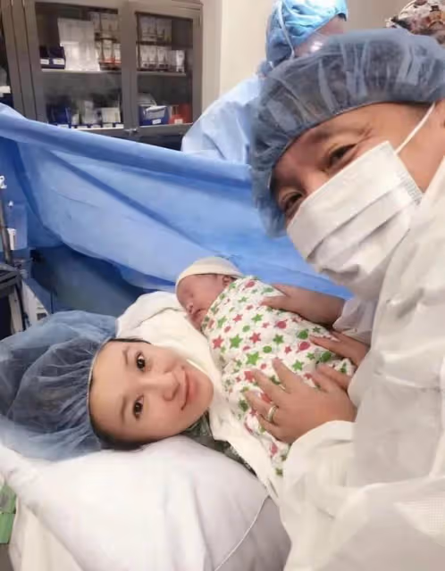 黃奕淪落直播養女兒,前夫兒子卻坐豪華私人飛機,楊紫瓊為他慶生