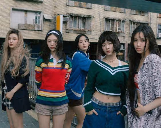 NewJeans演唱會前2天收刺殺預告　「歹徒亮刀威脅」 公司急報警