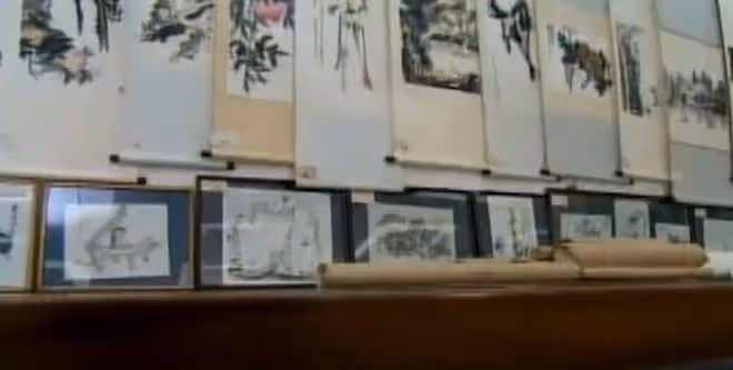 老農拆房子掉出古畫,當廢紙5塊錢賣了,如今竟成5億的鎮院之寶
