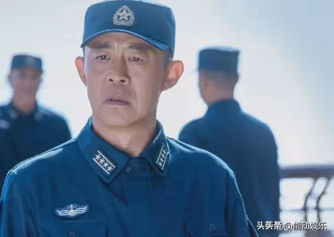 海天雄鷹：衣振邦根本不知道，鷂式飛行要是能實現，秦大地就危險