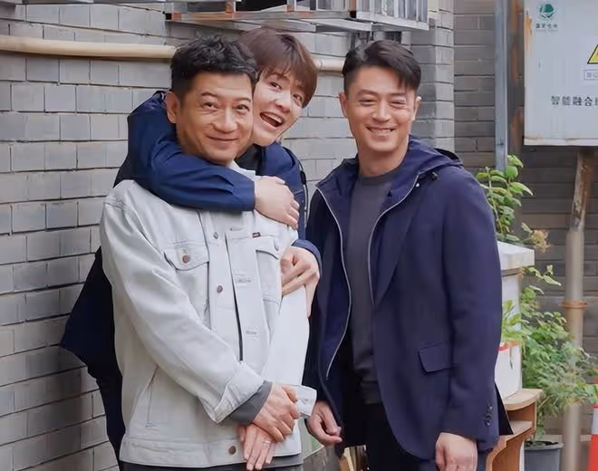 首播將至!《輕年》來襲,陣容堪稱有生之年,老戲骨男演員齊聚