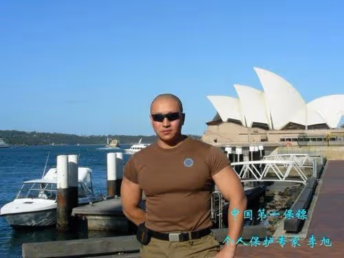 回顧:出身武術世家的李旭,時薪達28萬,能用筷子穿透3毫米鋼板