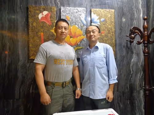 回顧：出身武術世家的李旭，時薪達28萬，能用筷子穿透3毫米鋼板
