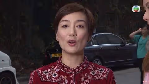 TVB知名視後一年半沒劇拍,直言要等天意安排,與前夫因步伐不同離婚