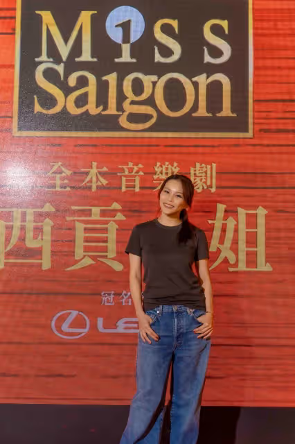 李翊君攜女兒香奈兒朝聖《西貢小姐》　最想看直升機降落劇院