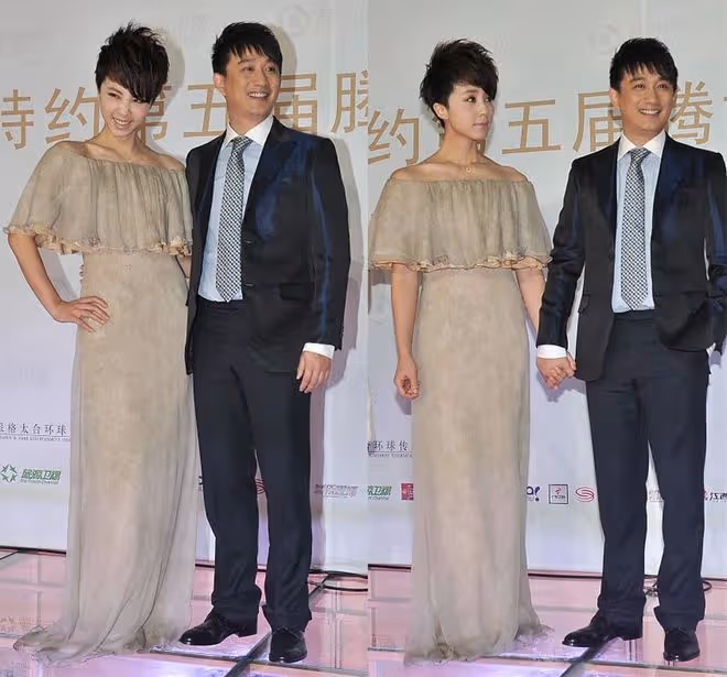 黃磊和妻子還挺有夫妻相的，可孫莉穿長裙太年輕，像少女似的