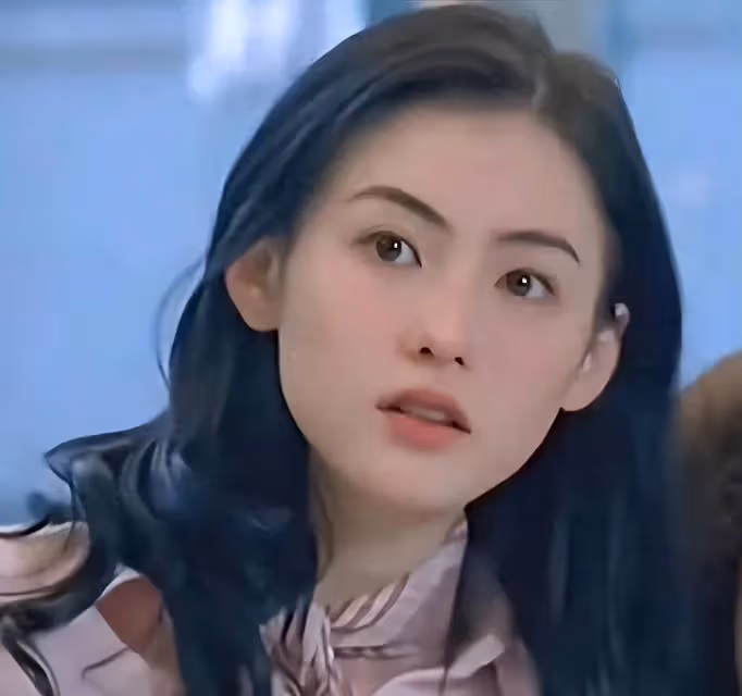 張柏芝:香港電影界的「玉女掌門人」!顏值清純脫俗、身材曼妙