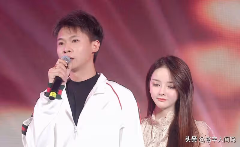 突發!網紅許華升前任官宣懷孕,矛頭全指向他,各種猜疑令人捧腹