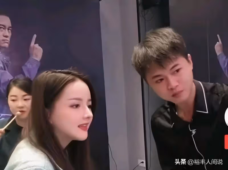突發!網紅許華升前任官宣懷孕,矛頭全指向他,各種猜疑令人捧腹