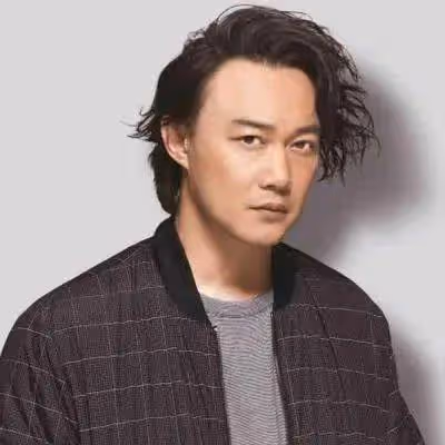 禍不單行,陳奕迅老婆因病入院,之前因暈倒取消演唱會粉絲並不買單
