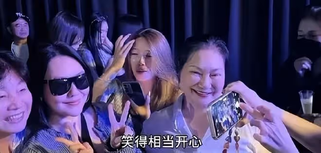 S媽支持具俊曄新事業,將在韓國辦展覽,大S的幸福值超出想像