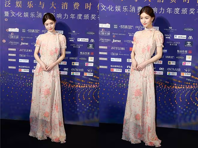 32歲的文詠珊隨便扎丸子頭都好看，配上花裙真像少女，看著太嫩了