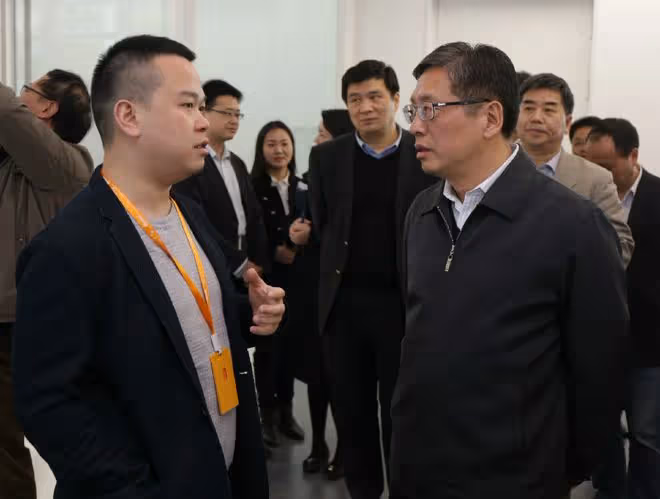 林奇：24歲創業，34歲150億，39歲被毒死，被稱為「悲情IT精英」