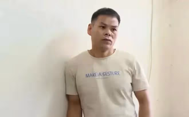 回顧48歲大媽找小16歲男友,誰知15年過後,大媽:你說好養我的