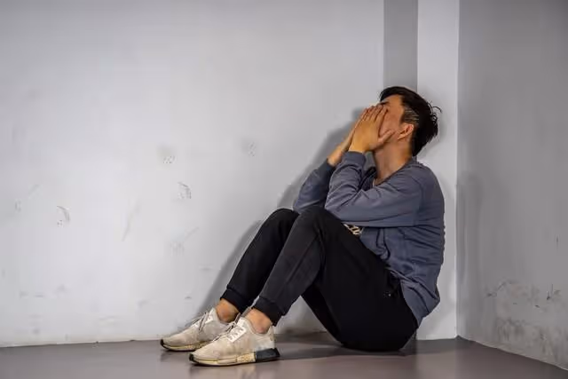 38歲未婚男子月薪萬元,找了個32歲離婚女,要彩禮二十萬,可以嗎