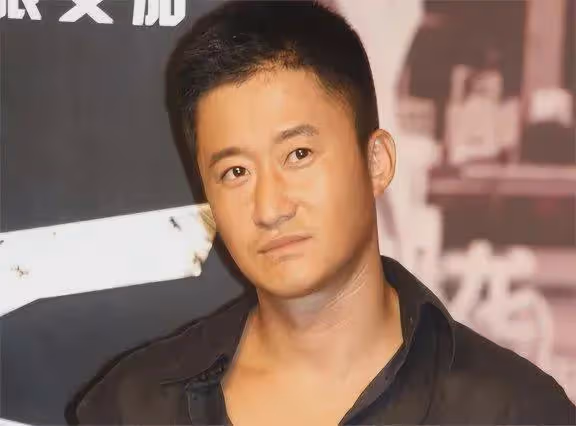 打了十幾年愛國幌子的吳京,如今卻被人嘲諷不斷,他究竟怎麼了?