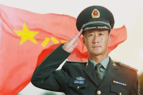 打了十幾年愛國幌子的吳京,如今卻被人嘲諷不斷,他究竟怎麼了?