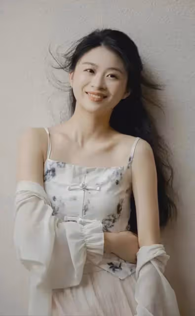 浙大網紅陳嫻:從學霸到百萬粉絲網紅,她的選擇為何引發爭議?