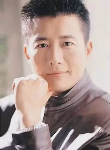 玫瑰的故事爸爸天團：年輕時的古裝美男、早期霸總，老了依然帥