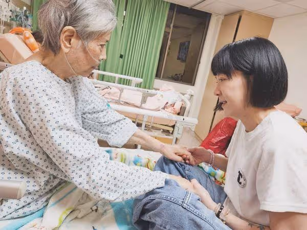 陸元琪媽媽病逝!慟哭:原來放棄急救要這麼大勇氣 等2孫趕到院才離世