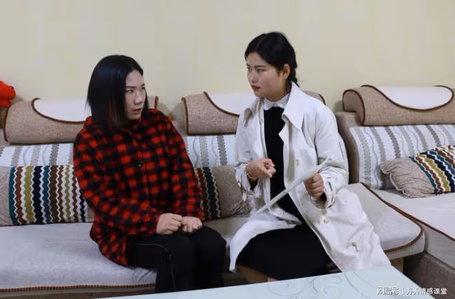 婆婆每月給我1000，卻跟親戚說給了5萬加每月3000，我用一招反制